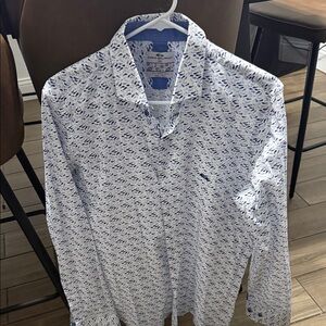 Elegant White and Blue Patterned Men's Shirt